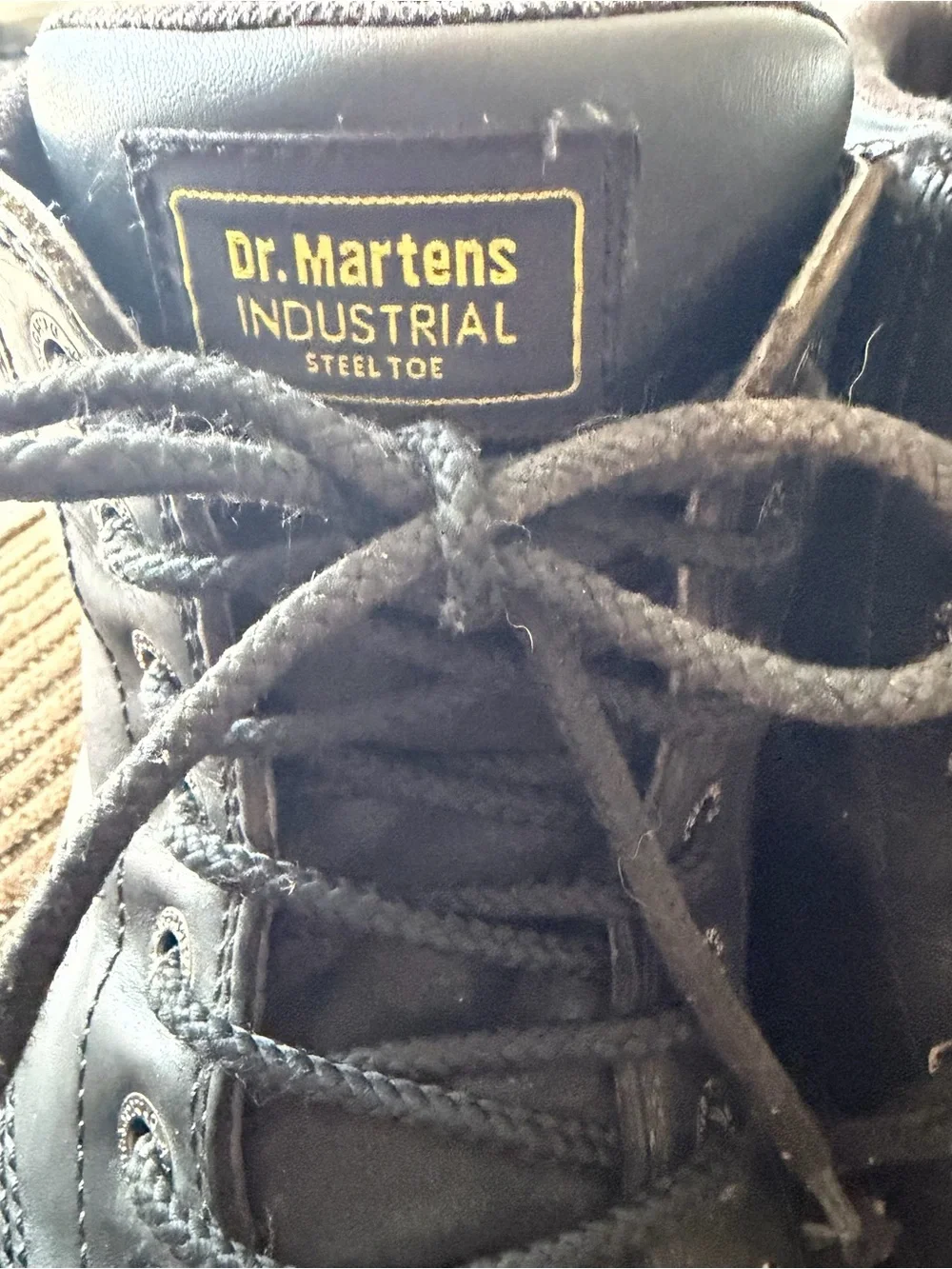 Dr. Martens Winch Steel Toe Work Boots mens size 11 black slip resistant